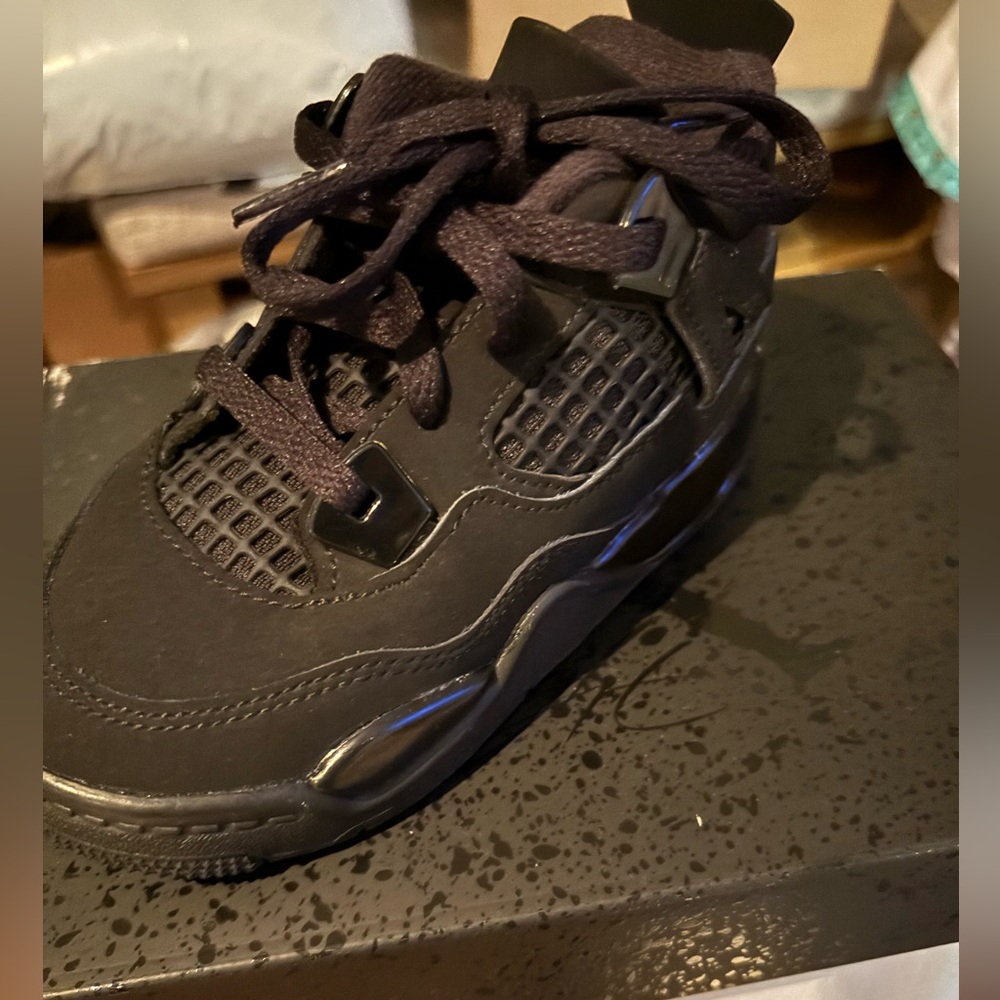 Brand New Retro 4 Black Cat Jordan Sneakers